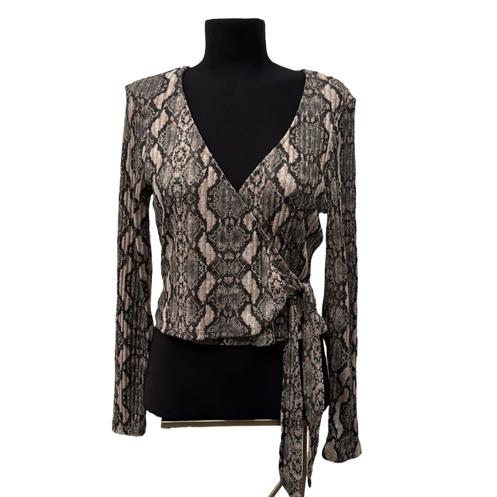 Wrap Tie Cropped Sweater Animal Print NEW with tag NWT
